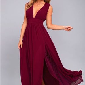 Lulus Maroon/burgandy low cut, high leg prom dress